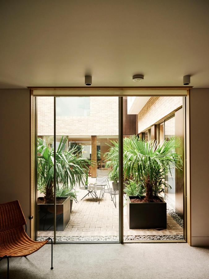 Weymouth Mews Aparthotel London Bagian luar foto