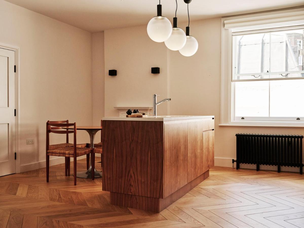 Weymouth Mews Aparthotel London Bagian luar foto
